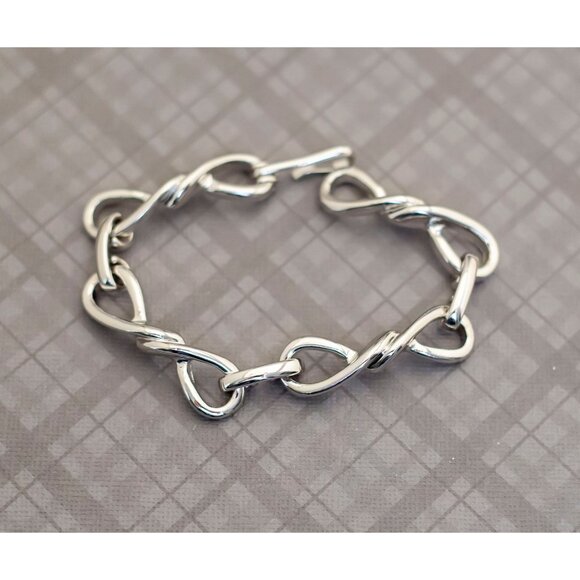 Vintage Gothic Silver Tone Unique Bracelet by Avon 8 Inches G31 - Picture 1 of 3